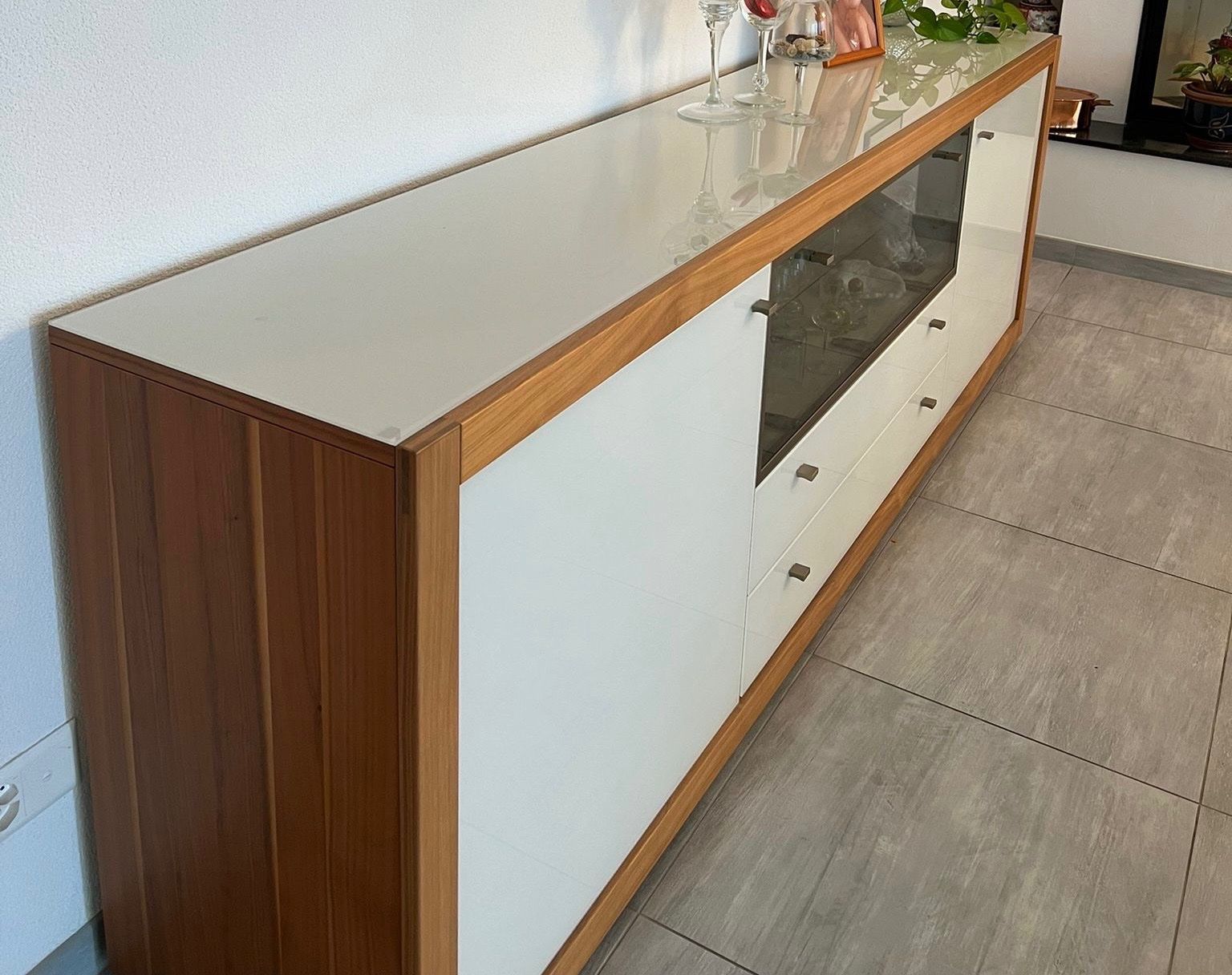 Cassettiere: Sideboard, Abholung in 8222 Beringen – Usato da Auenstein venduto da moin.
