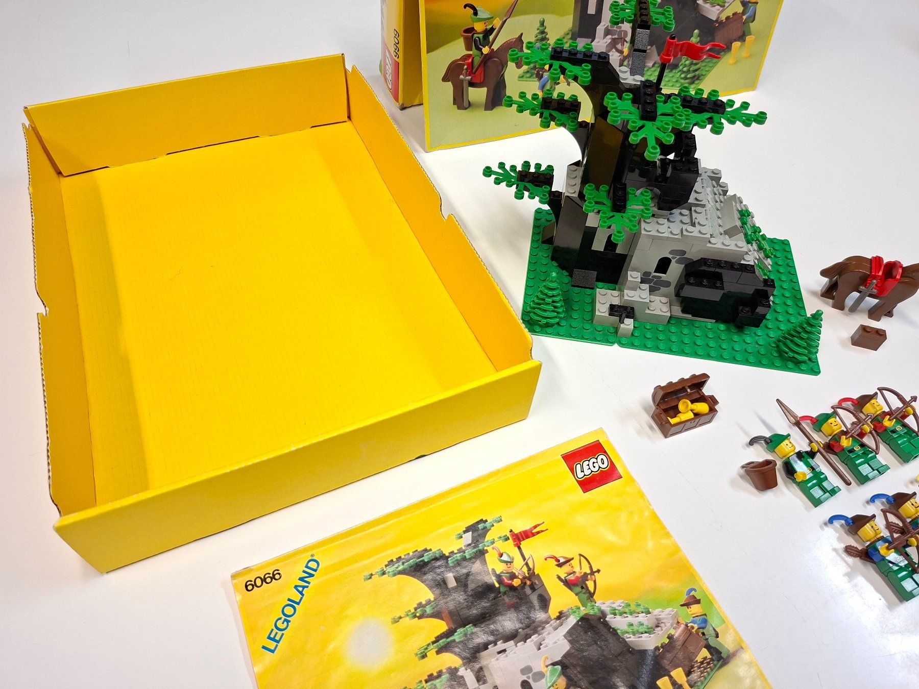 Lego Giocattoli: Lego 6066 Forestmen Camouflaged Outpost OVP – Usato da Sils im Domleschg venduto da AMAG_AUDI_ZH 3