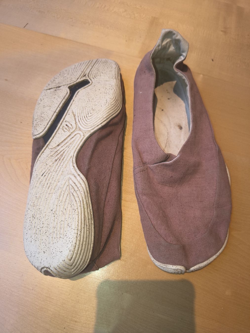 Wildling Scarpe da uomo: Wildlinge Barfussschuhe, Kami altrosa, Gr. 41 – Usato da Neudorf venduto da ManuLeela 1