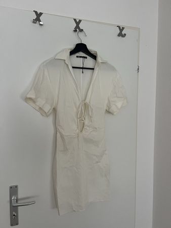 Kleid weiss ZARA Grösse M mit Etikett neu