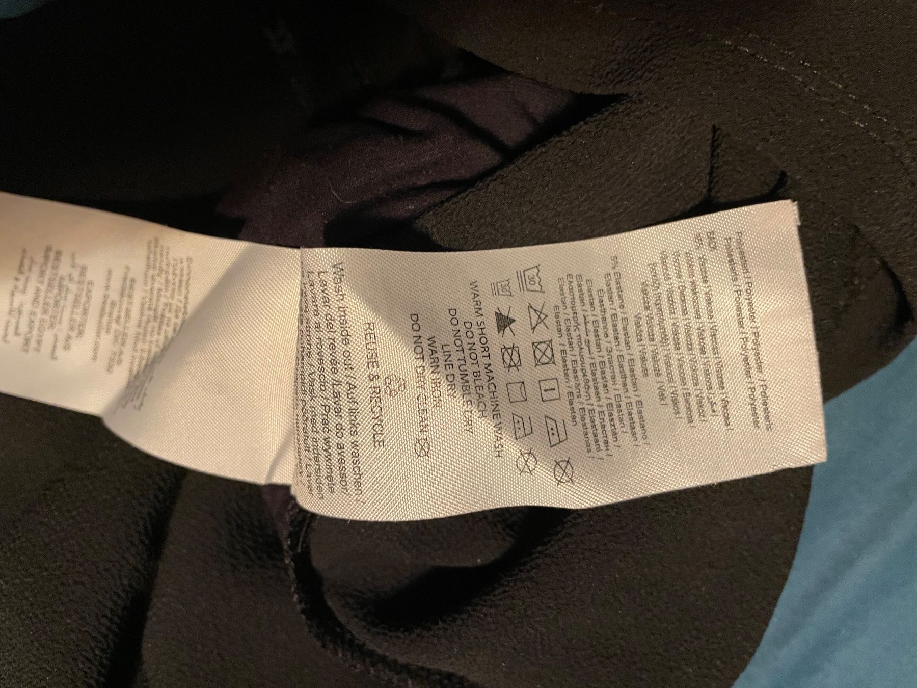 Only Tops: ONLY Shirt, schwarz, Grösse L – Gebraucht aus Bülach von bjoernbenny 3
