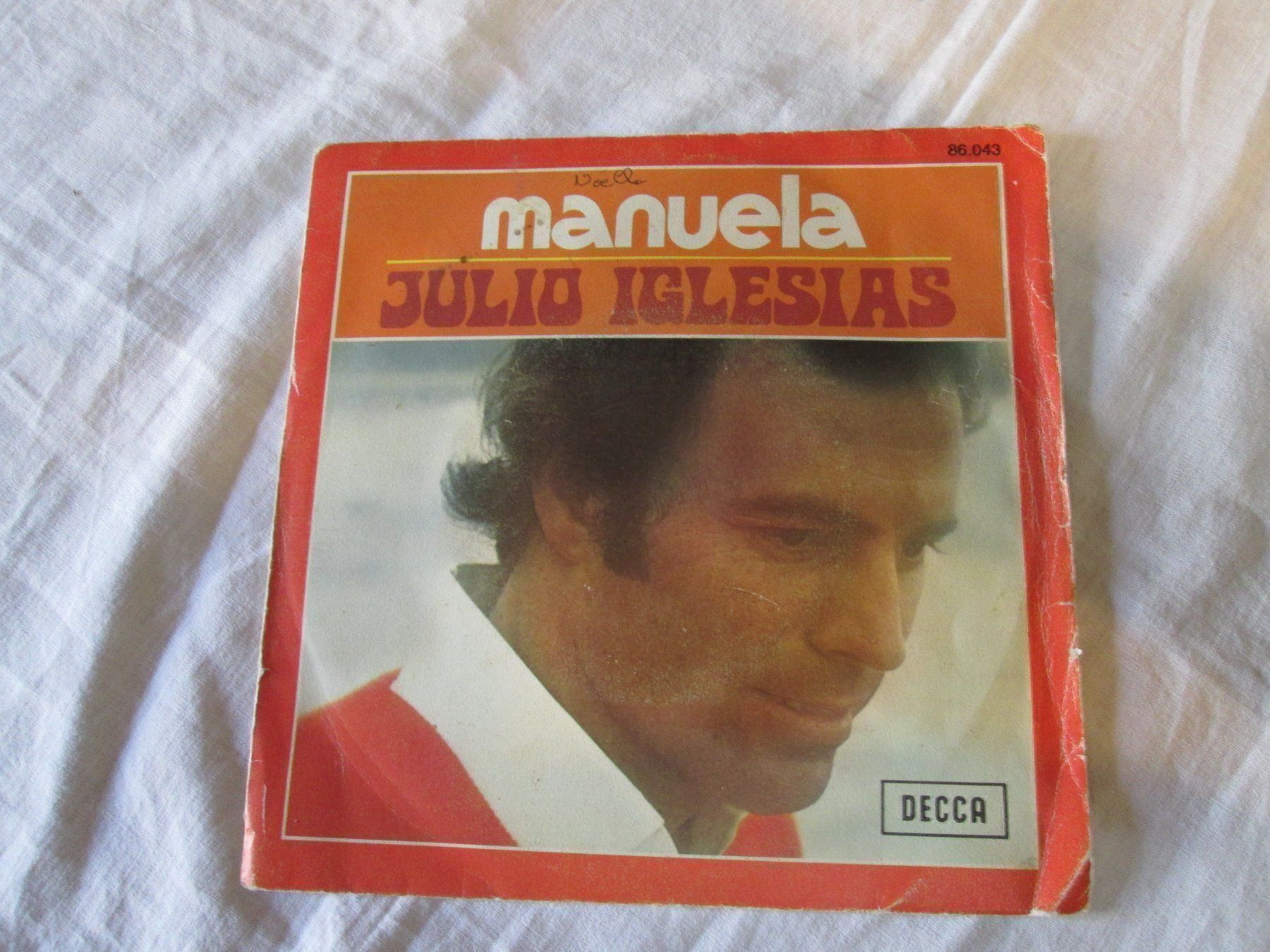 Dischi in vinile: Disque vinyle Julio Iglesias - Manuela 45t – Usato da la Chaux-de-Fonds venduto da Lampe
