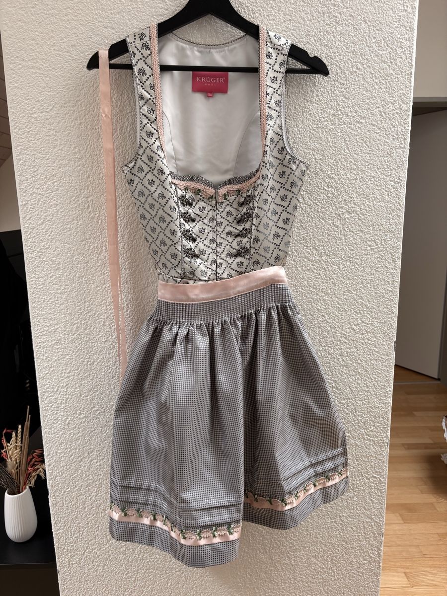 Krüger Kleider: Krüger Dirndl – Gebraucht aus Rapperswil SG von MeGusto26