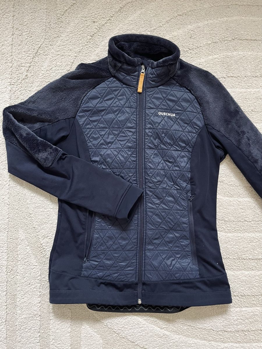 Decathlon Giacche: Quechua Sport- Freizeitfleece, neuwertig, Grösse M – Nuovo (secondo la descrizione) da Wünnewil venduto da mat_f7b9