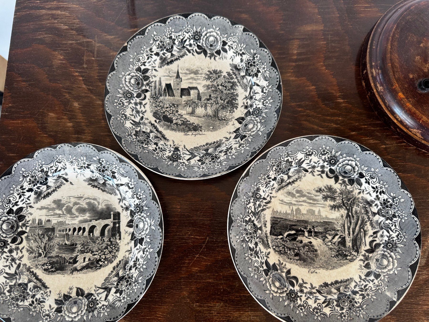 Villeroy & Boch Teller: Antike Villeroy & Boch Teller mit Stadtmotiven - 3 Set – Gebraucht aus Zug von Mirare9