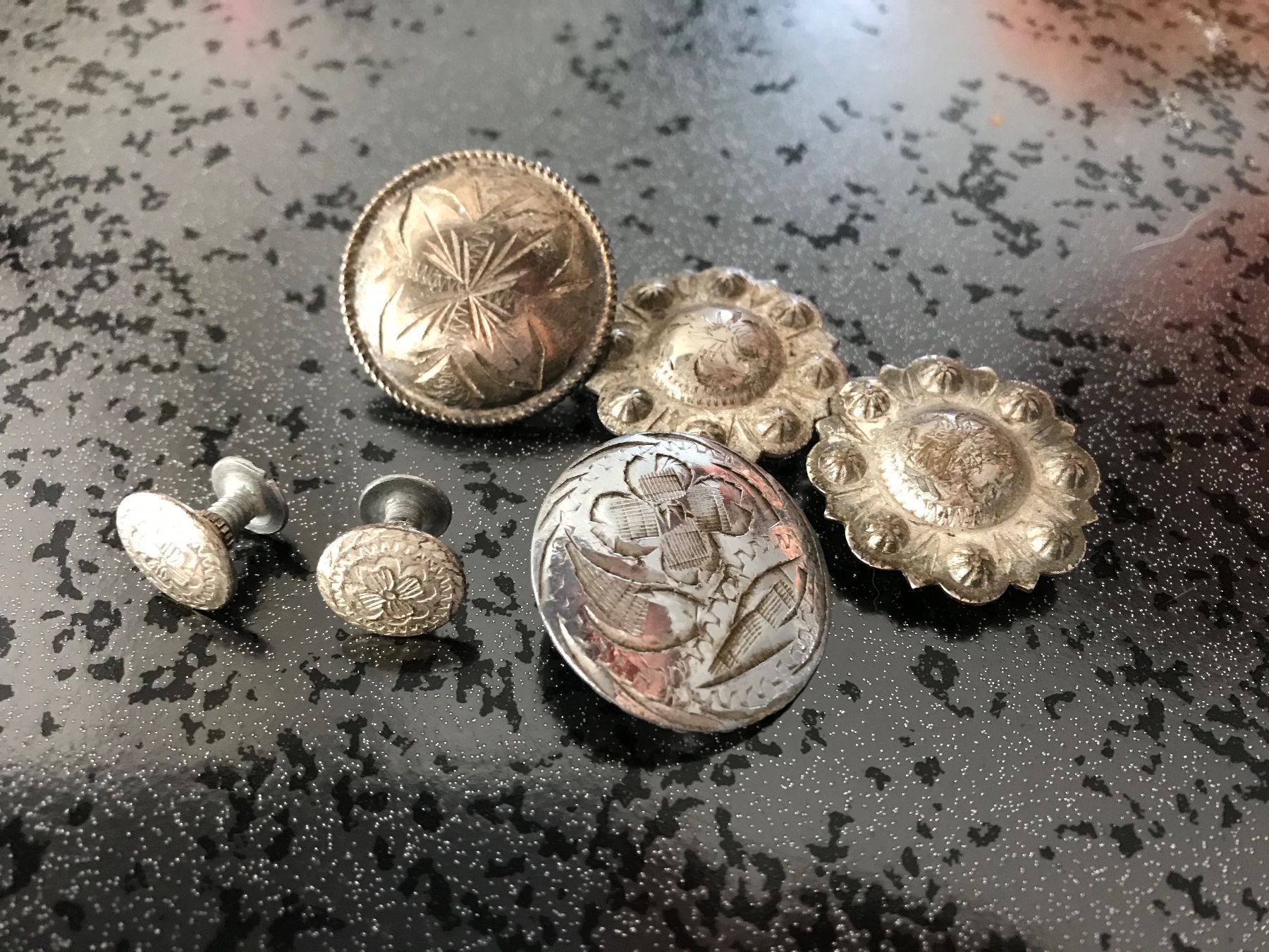 Zaumzeug & Halfter: Alte Conchos – Gebraucht aus Glis von 1Hector1 3