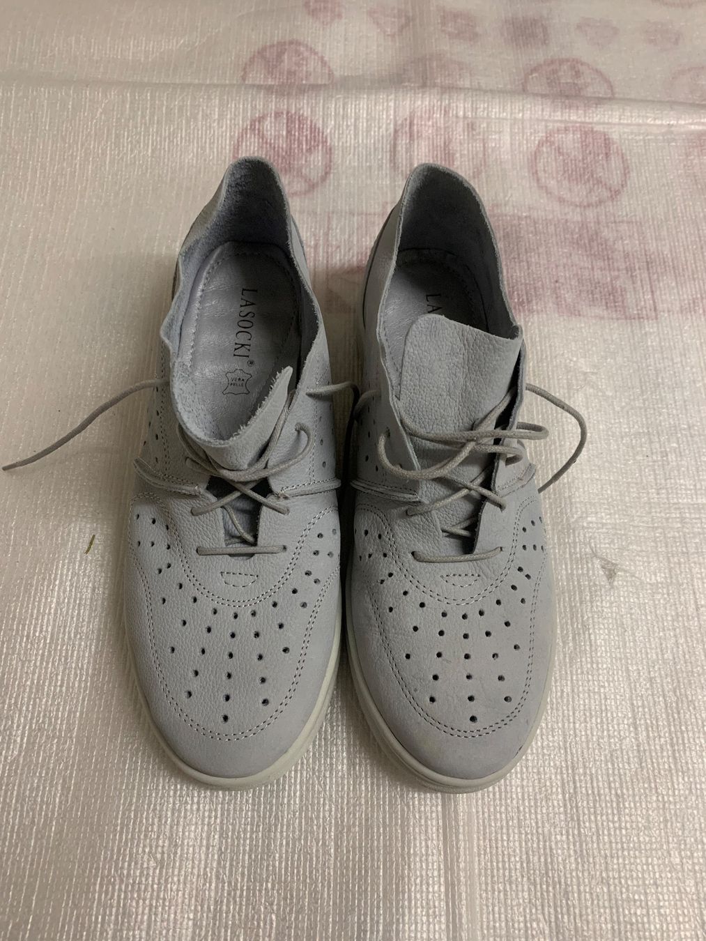 Scarpe da donna: NEU LASOCKI Damenschuhe grösse 39 – Nuovo (secondo la descrizione) da Thun venduto da jeff070