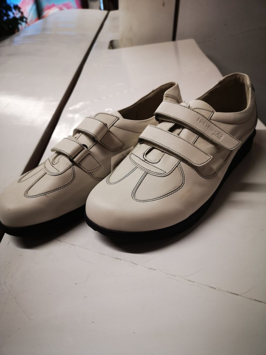Helvesko Herrenschuhe: Helvesko – Neu und originalverpackt aus Möhlin von Highwaytom