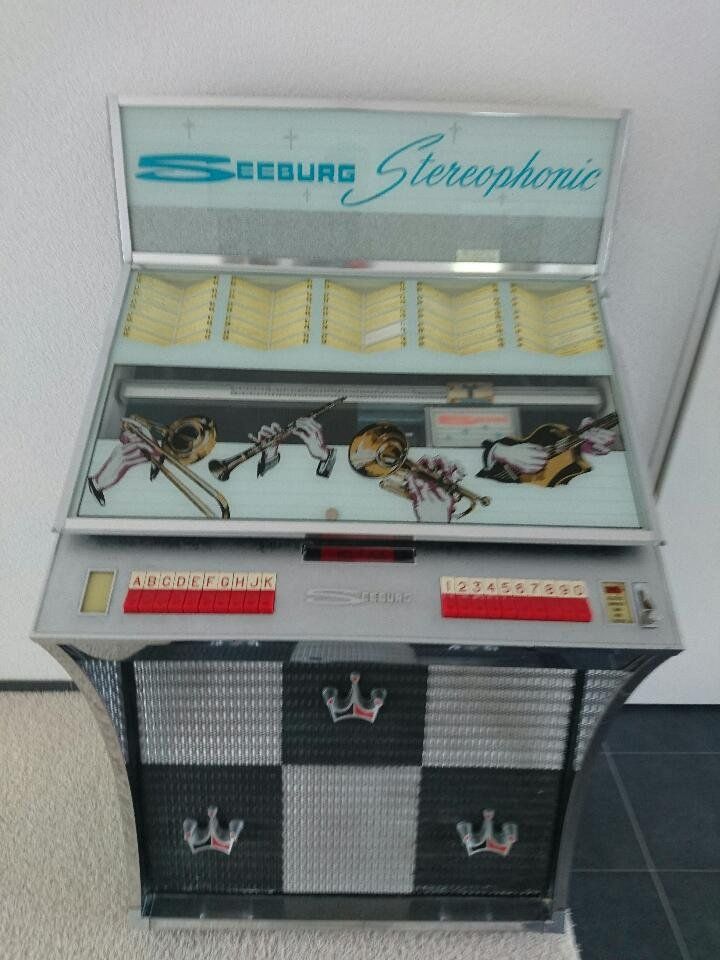 Seeburg Musiktruhen: JukeBox – Gebraucht aus Winterthur von N.Ferlisi 4