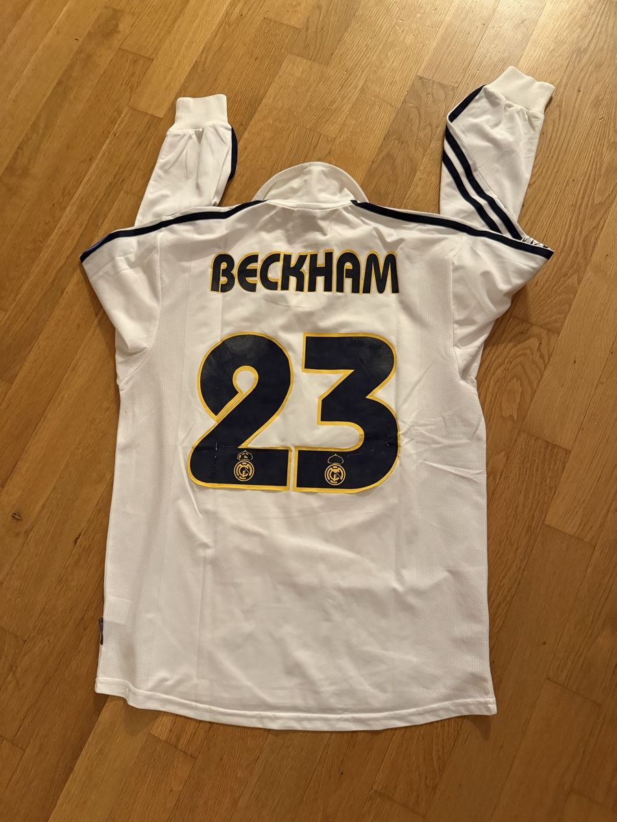 Adidas Canottiere & Pantaloni: Real Madrid Beckham langarm – Usato da Fehraltorf venduto da Bowling_54 1