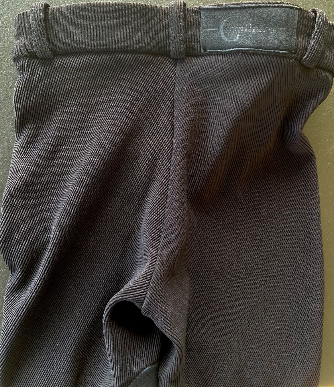Lotti & Set di vestiti: Kinder Reithosen 128 und Reithandschuhe – Usato da Ebersecken venduto da man_8rw8 5
