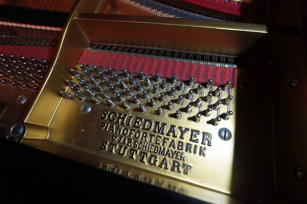 Strumenti musicali: Flügel Schiedmayer 160cm – Usato da Küttigen venduto da PianoSarbach 1