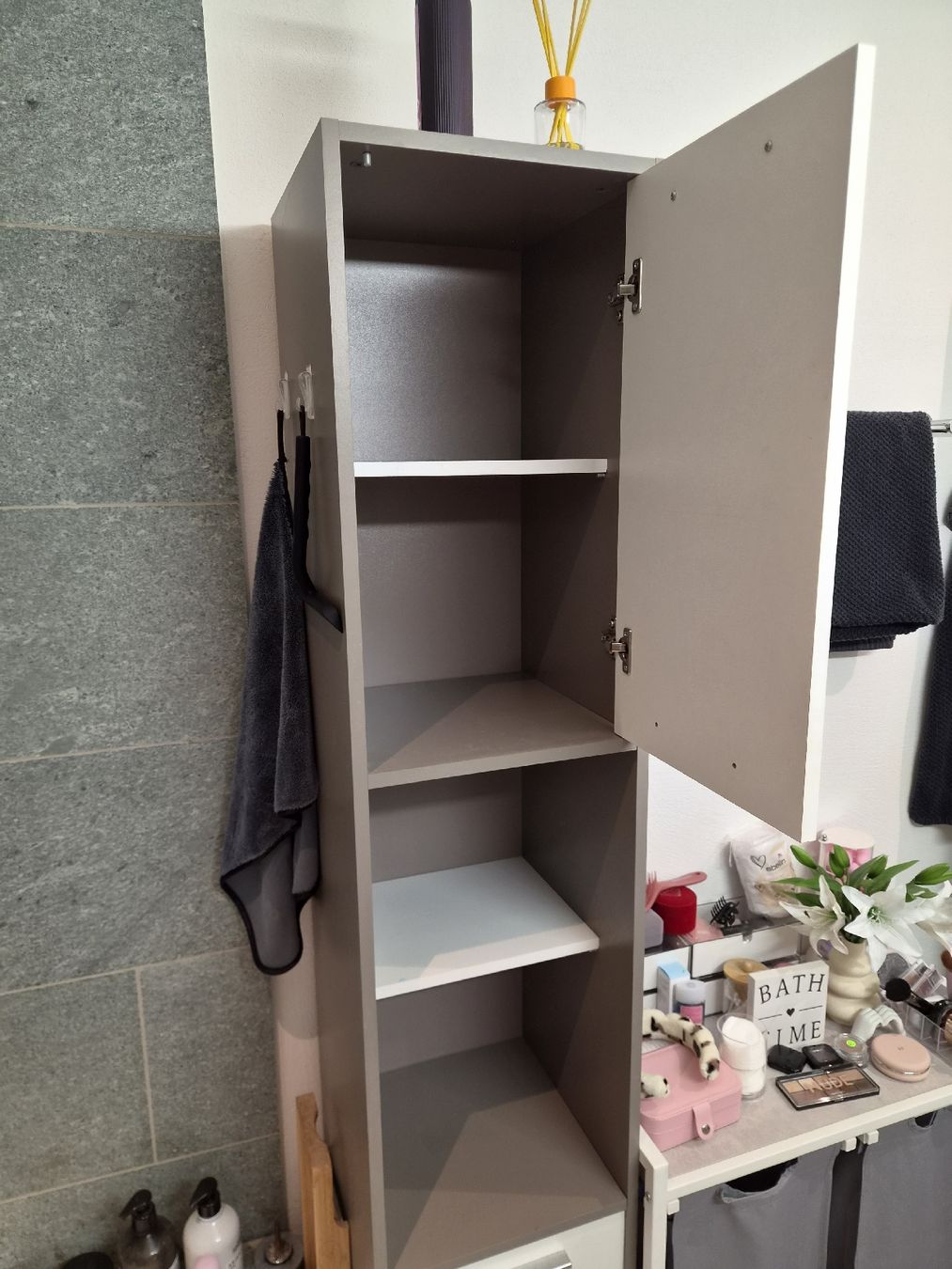 Armadi: Badezimmermöbel – Usato da Glattfelden venduto da Ivana5288 3