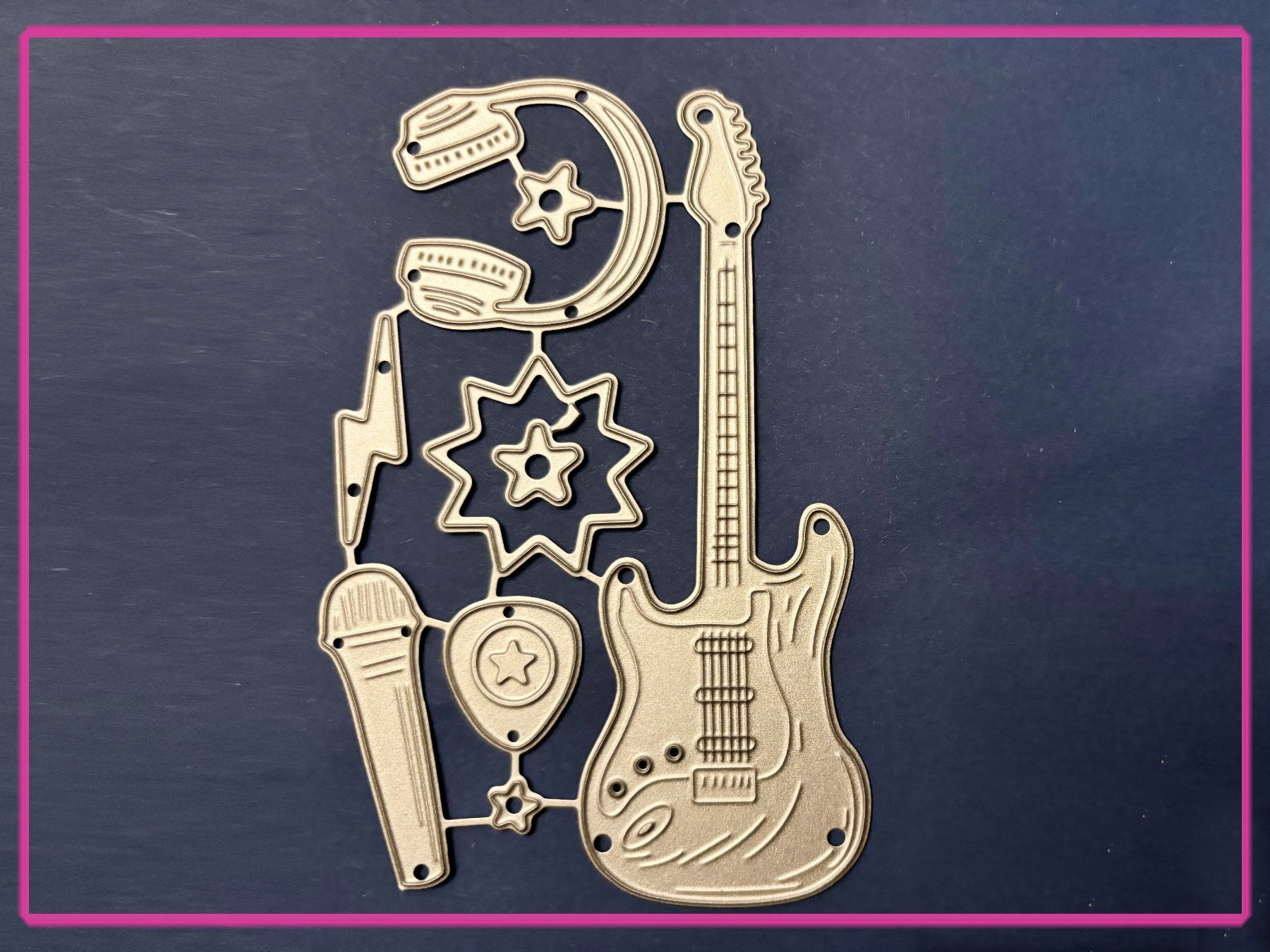 Sciablone: Gitarre und Musik - Stanzschablone – Nuovo e nell'imballaggio originale da Frenkendorf venduto da jazzplatten