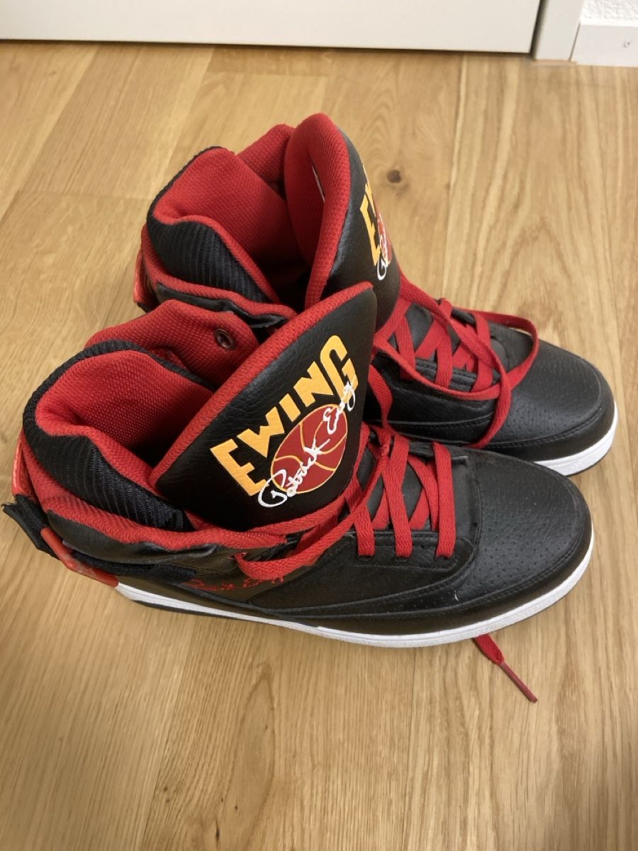Schuhe für Jungen: Sneaker – Gebraucht aus Lausen von mar_2krj 1