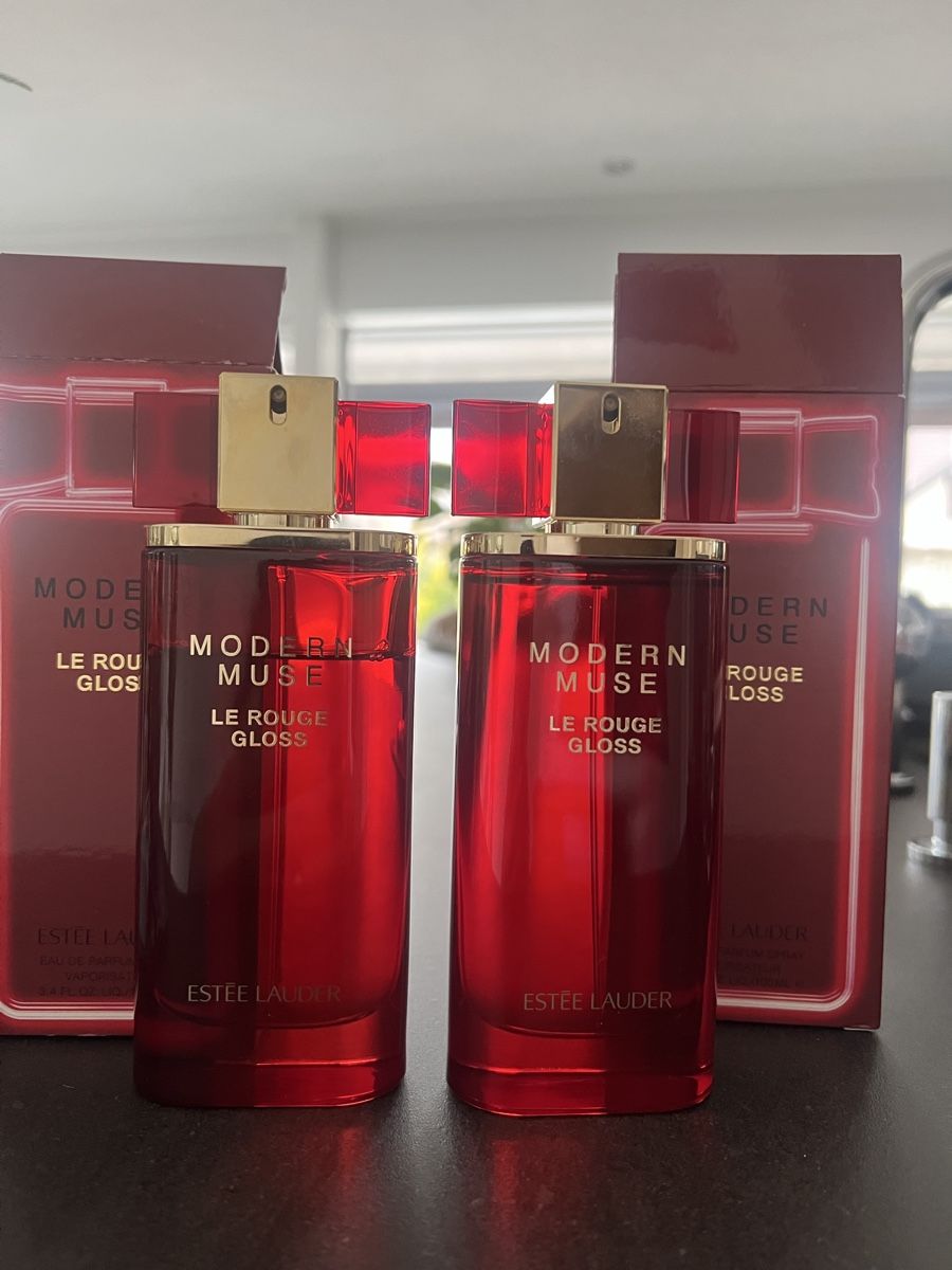 Estée Lauder Profumi & Eau de Toilette: Estée Lauder Modern Muse Le Rouge Gloss EdP 100ml – Nuovo (secondo la descrizione) da Langenthal venduto da BilliJ