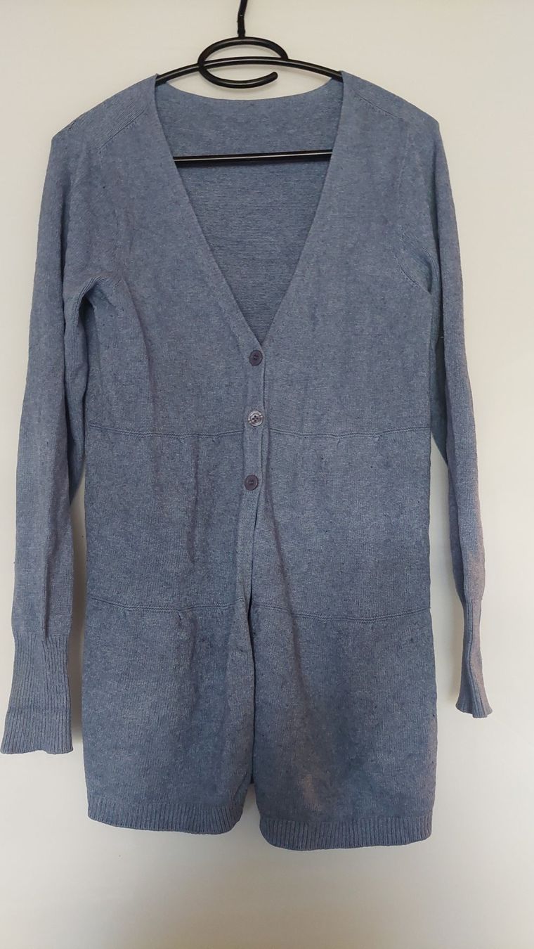 Giacche: Dünne, blaue Strickjacke, Grösse M – Usato da Erlinsbach venduto da pfunky
