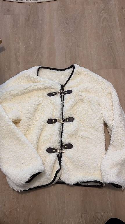 Giacche: Jacke – Usato da Altstätten SG venduto da tug_9jwz