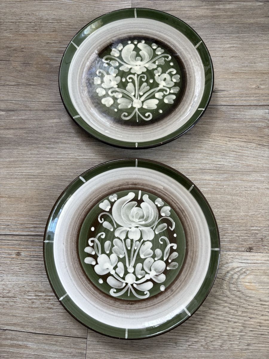 Hugo Kohler Piatti: 2 Dessertteller Kohler Biel    20cm – Usato da Zweisimmen venduto da Domii