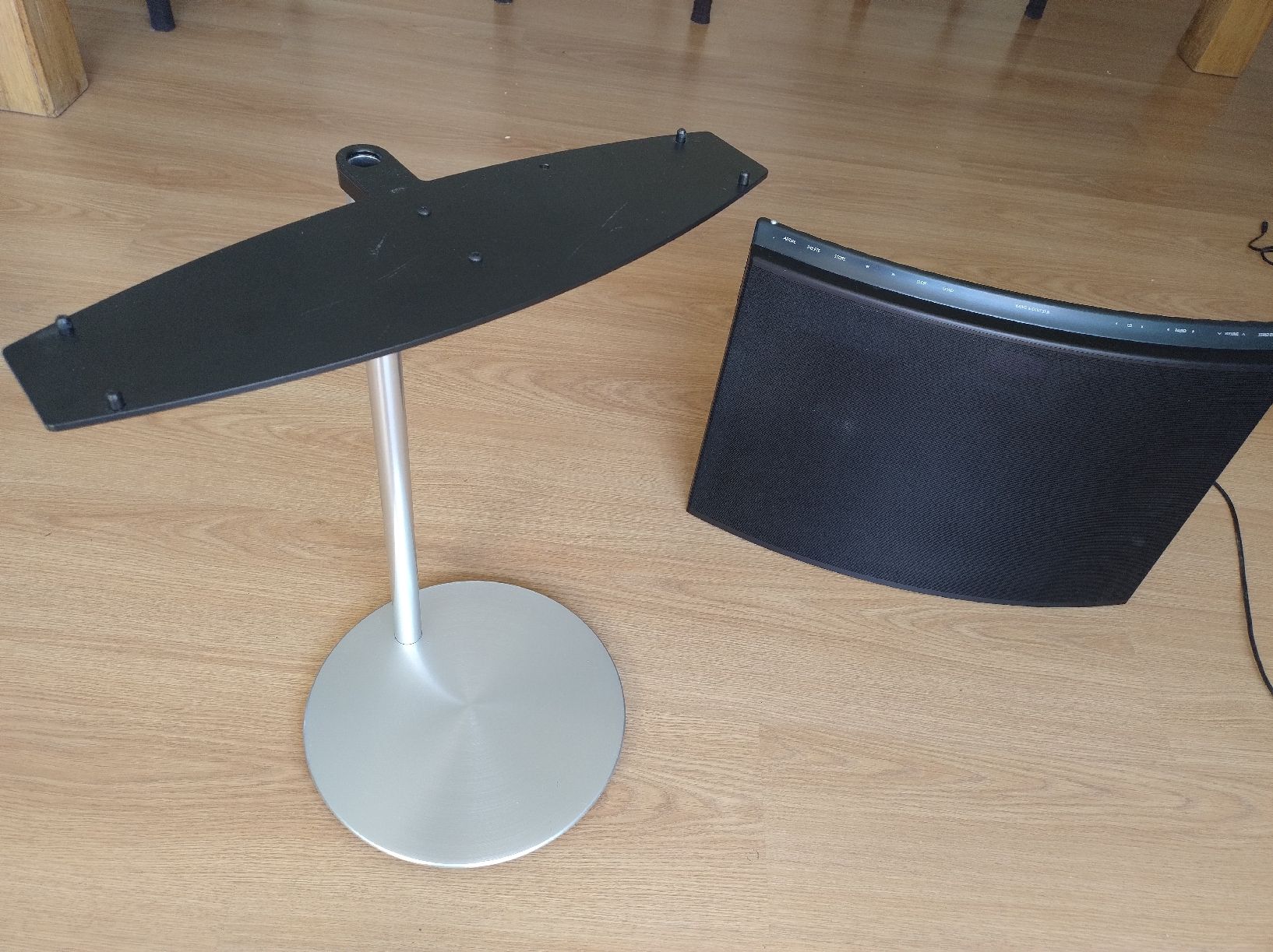 Bang & Olufsen Radio: Bang & Olufsen BeoSound 1 – Usato da Vinelz venduto da pir_x5fw 3