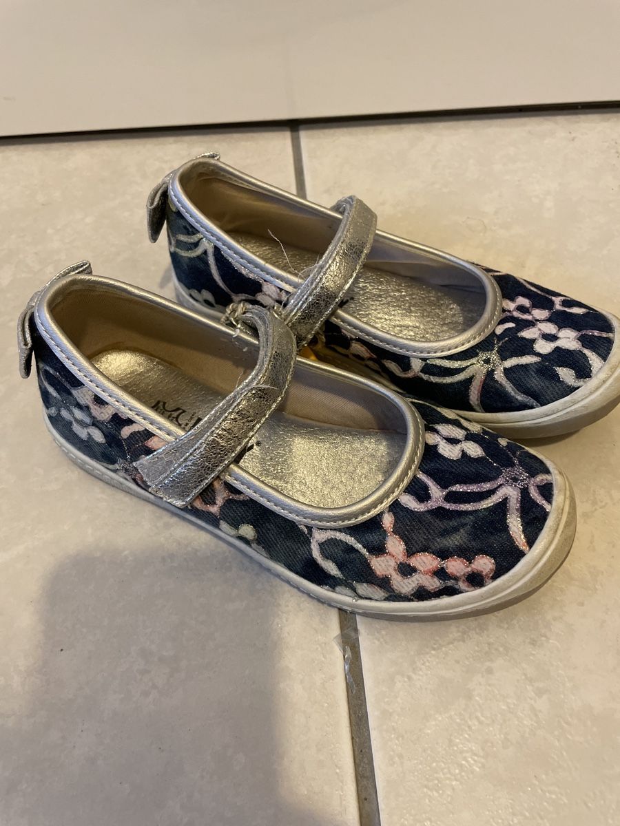 Scarpe per ragazze: Ballerinas Grösse 30 – Usato da Zürich venduto da K.St. 1