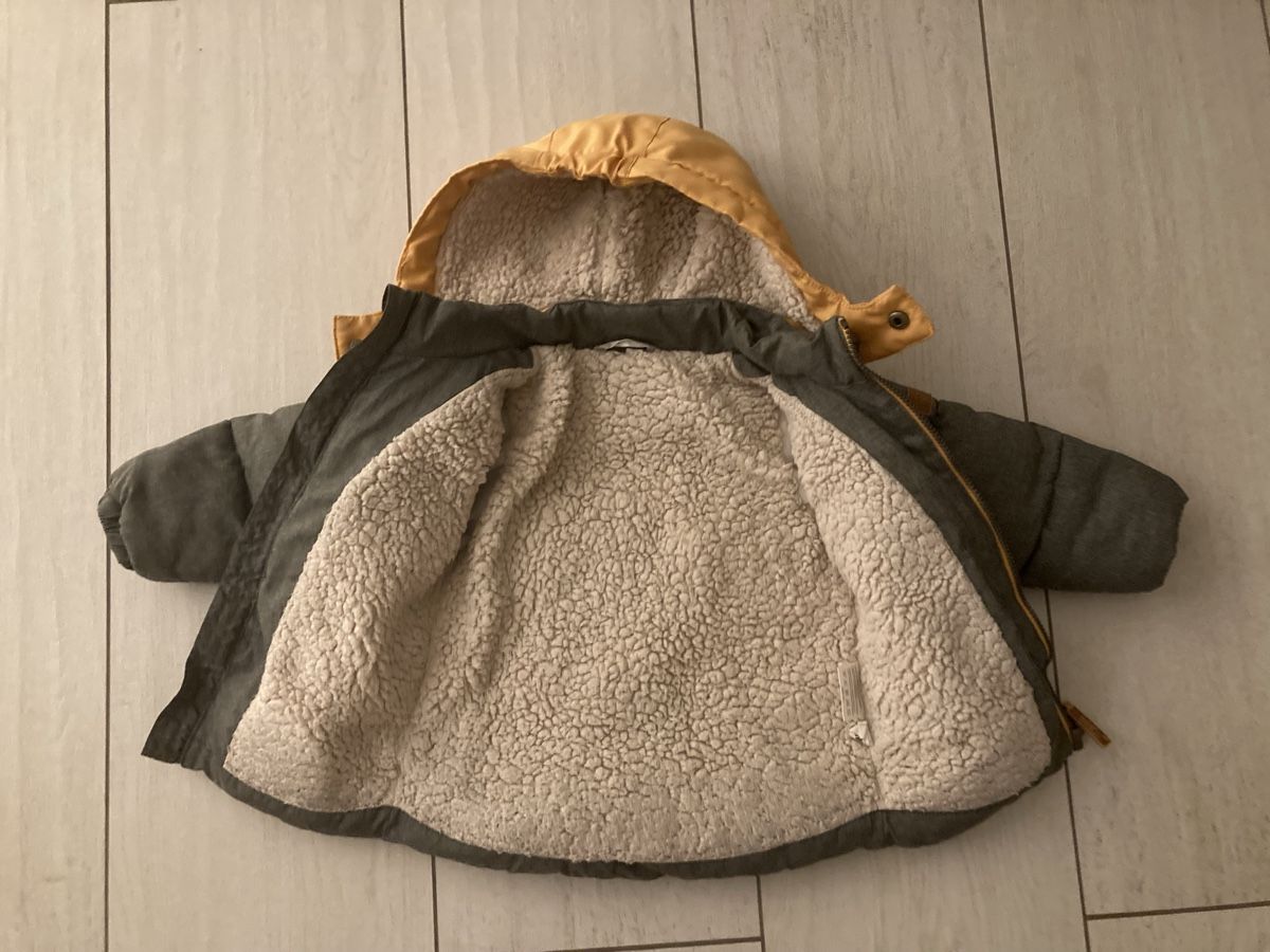Giacche & Cappotti: Sehr warme Winterjacke gr 92 – Usato da Hunzenschwil venduto da nix_9z5m 1