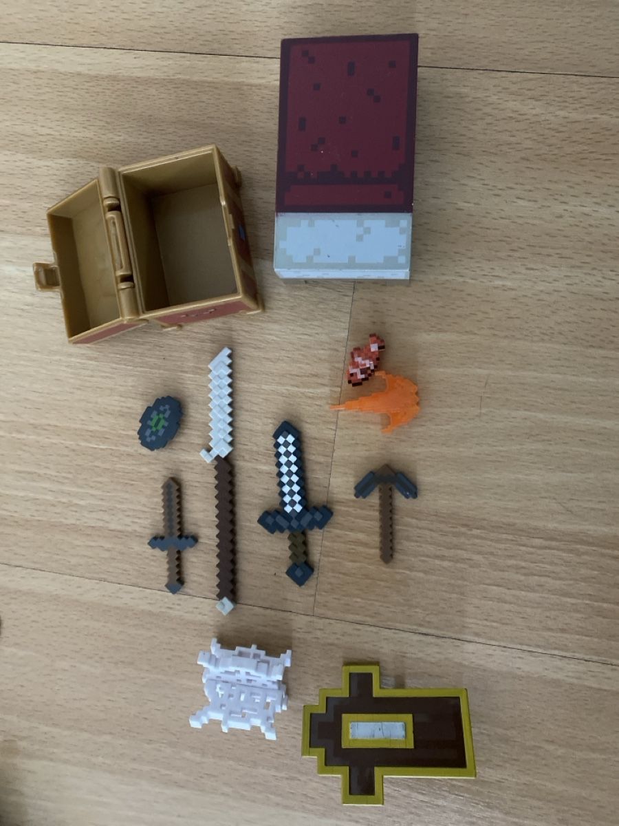 Statuette: Minecraft Figuren – Usato da Walchwil venduto da lan_c9gv 1