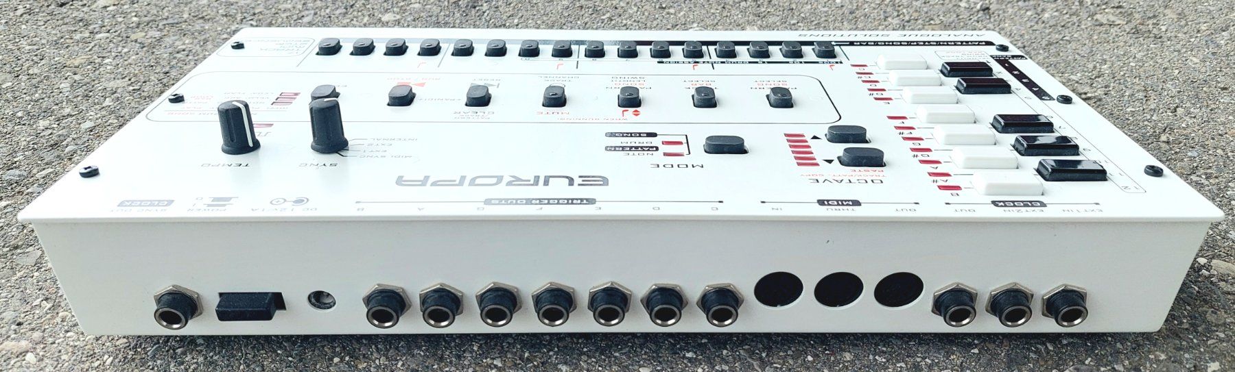 Strumenti musicali: Analogue Solution EUROPA Sequencer - Ultimate TR808/TR606 – Usato da Villars-sur-Glâne venduto da Danger_Mod 1
