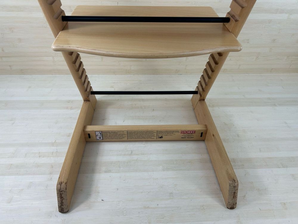 Stokke® Tripp Trapp inkl. Babyset & Kissen / Walnuss 9