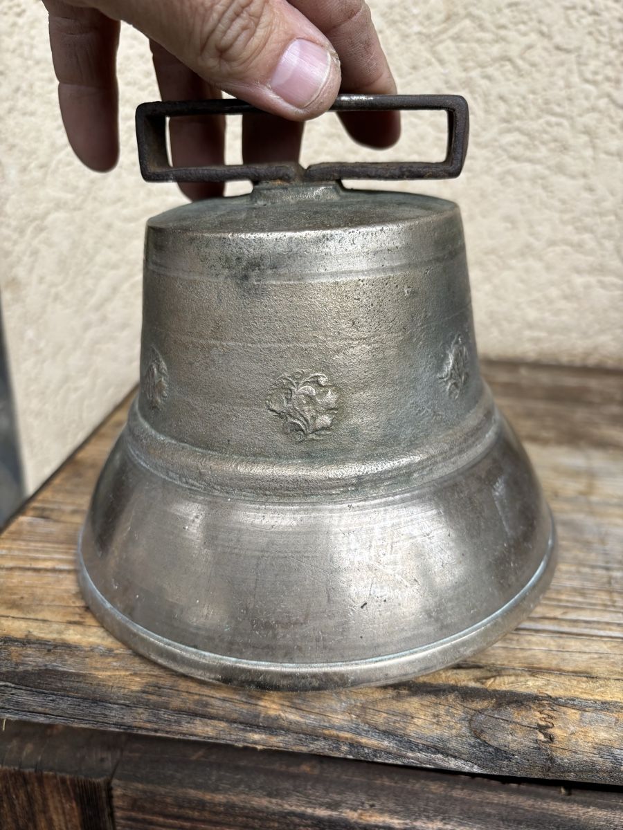 Campanacci mucche: Schifferli Glöggli – Usato da Schangnau venduto da Roseggli82 2