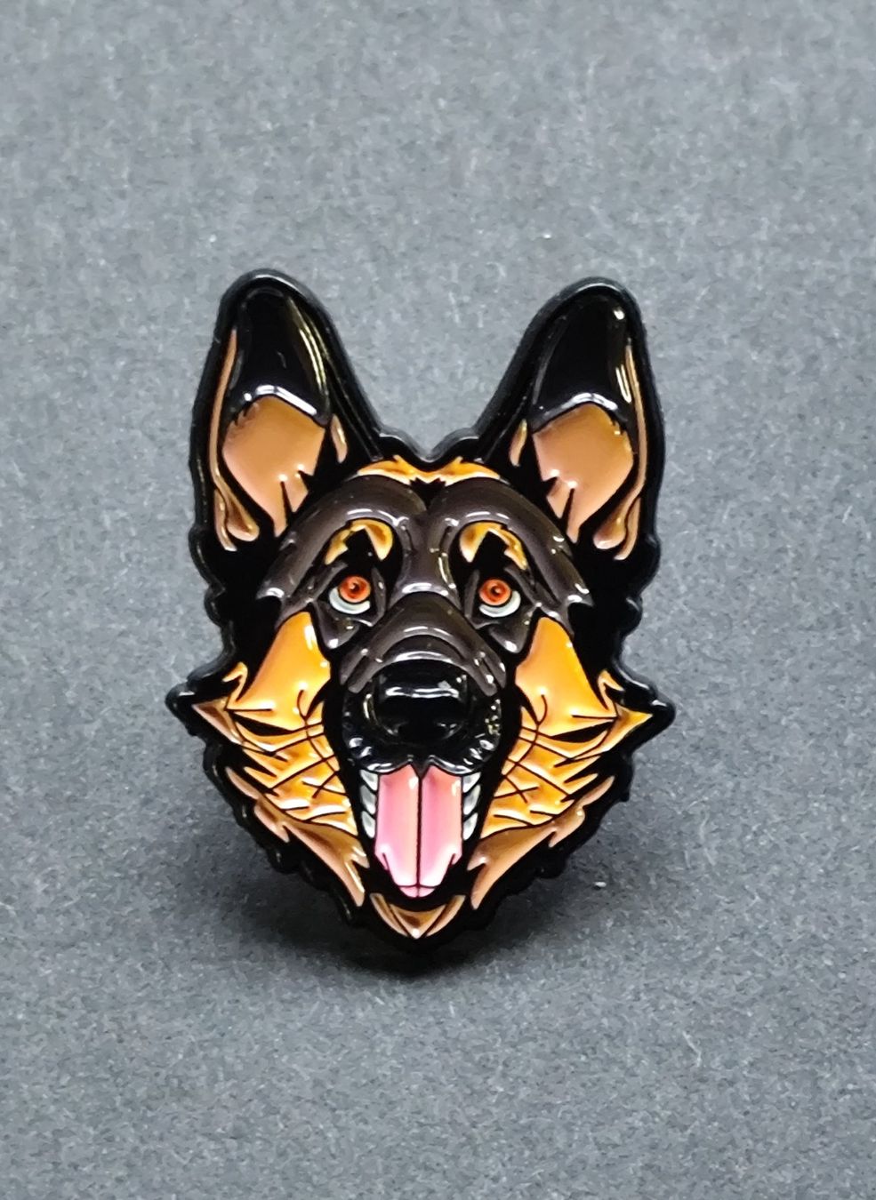 Plaquettes & Badges: Pin: German Shepard ca. 3,5 cm – Neuf avec emballage d'origine à Bettingen par hamau2012