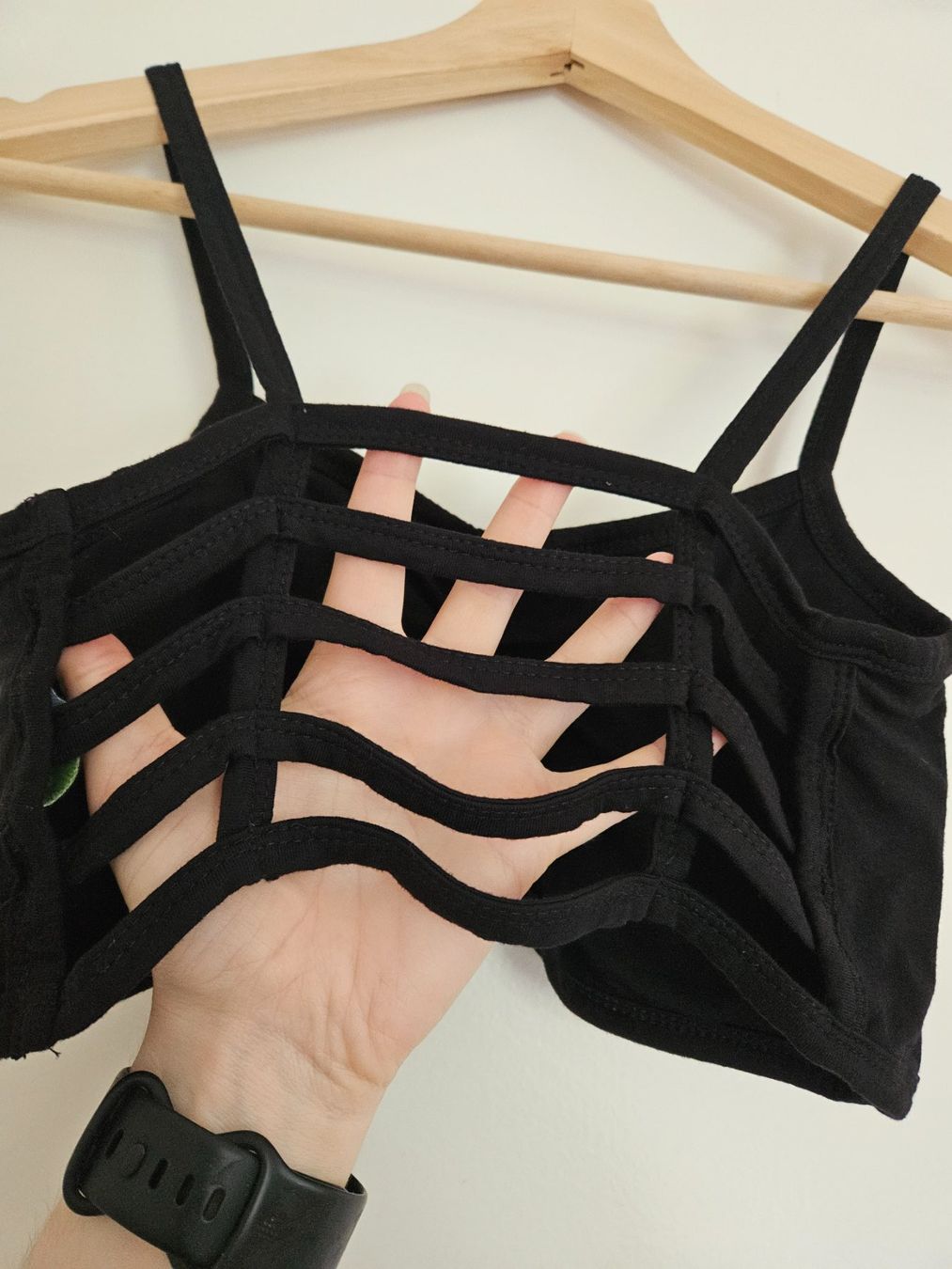 Top: Toller Bustier schwarz, wunderschöner Rücken – Usato da Schaffhausen venduto da sabrina915 4