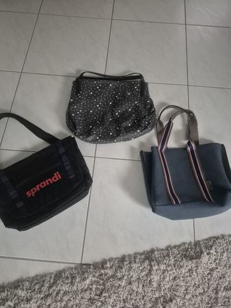 3 Nagelneue Taschen, 1x Esprit, 1x Tom Taylor,1x Sprandi