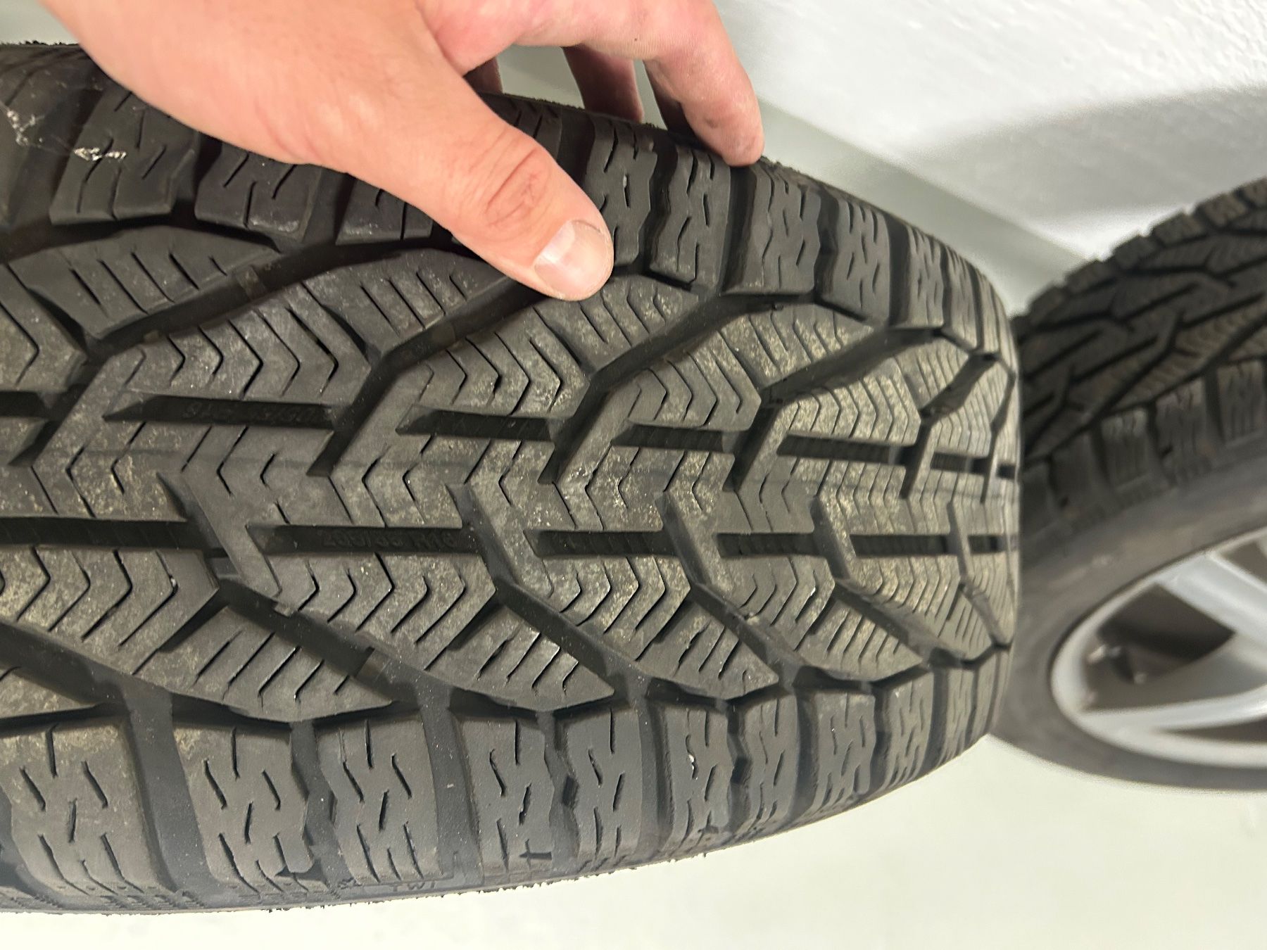 Pneumatici & Ruote complete: Winterreifen – Usato da Flawil venduto da ger_8q7g 4