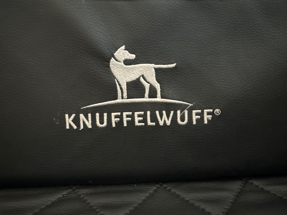Knuffelwuff Cargo Hunde Auto Transportbox
