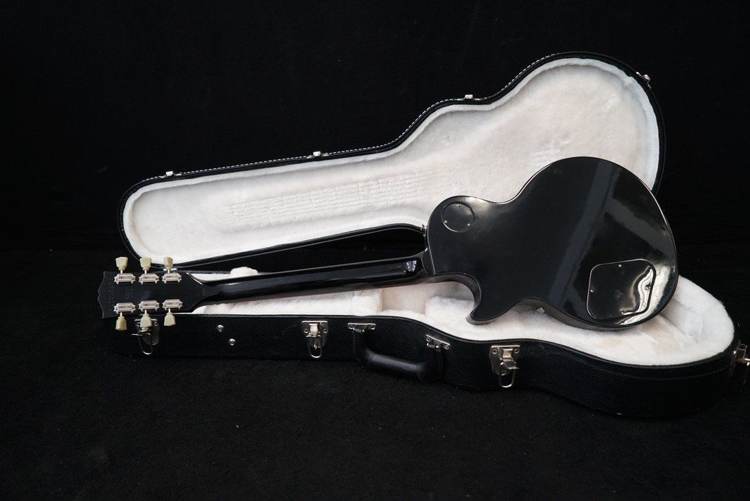 Gibson Strumenti musicali: Gibson Les Paul Studio Ebony 2008 Electric Guitar – Usato da Ortschwaben venduto da Musictrade 9