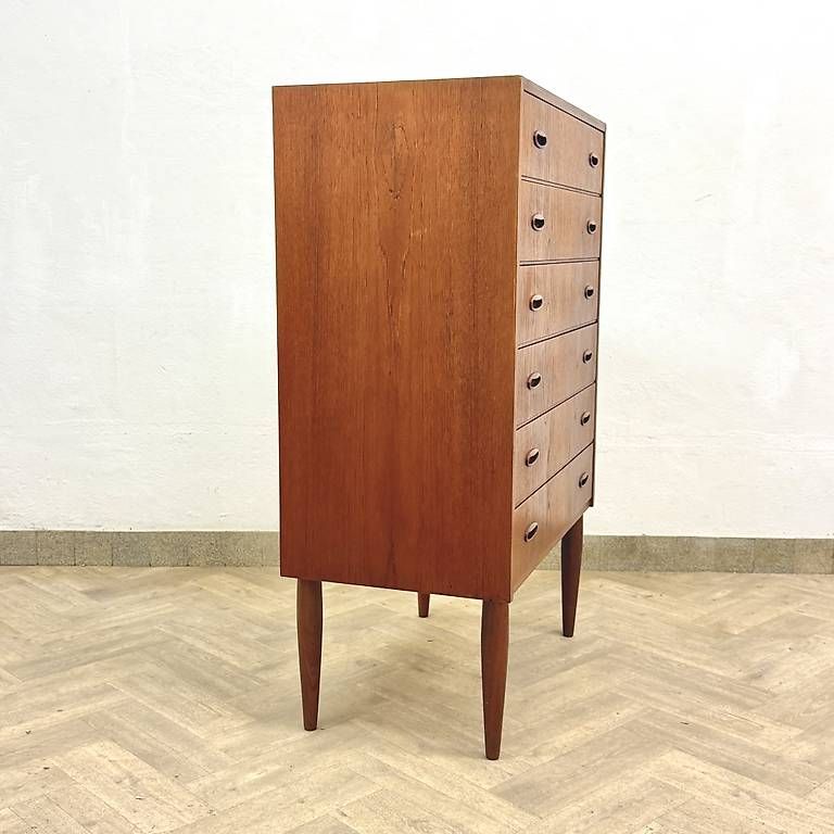 Cassettiere: Mid Century dänische teak Kommode – Usato da basel venduto da futureforyesterday 3