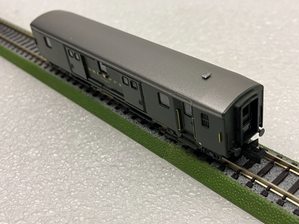Arnold Modelleisenbahnen: Arnold 3713 N= Leichtstahl Gepäckwagen SBB D 065-0 - in OVP – Neu (gemäss Beschreibung) aus Thun von retoolinoo 4