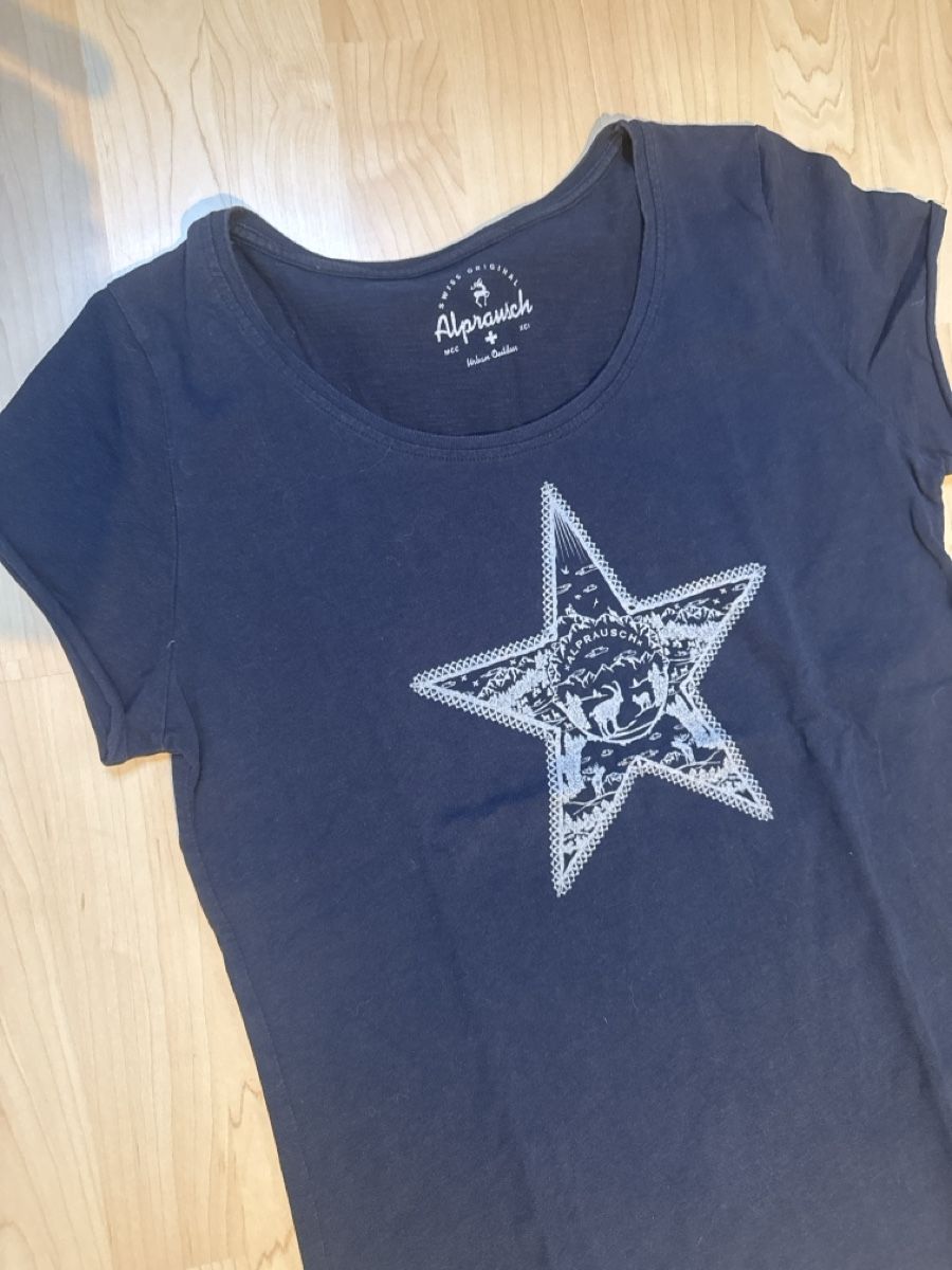 T-shirt: T-Shirt Gr 38/40 – Usato da Zell ZH venduto da Guffos 1