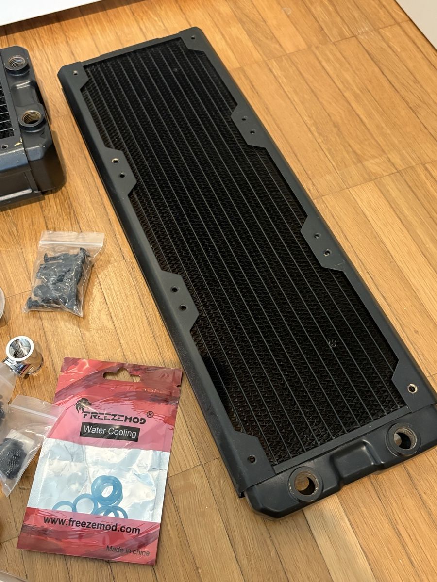 PC: PC Wasserkühlung Komponenten Set ab 1.- – Usato da Allschwil venduto da leo_lft5 3