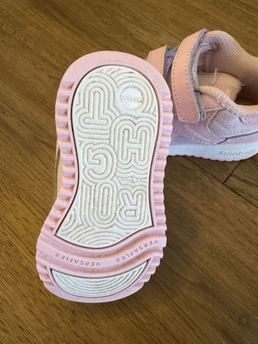 Reebok Scarpe per ragazze: Reebok Sneakers, Gr.21 – Usato da St. Gallen venduto da Venus1010 1