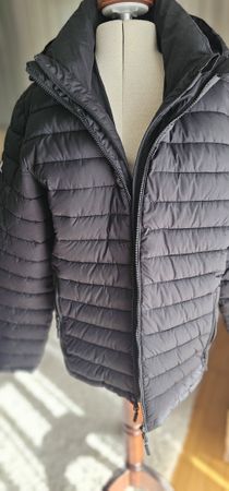 Superdry jacke schwarz Grösse XL  NEU!