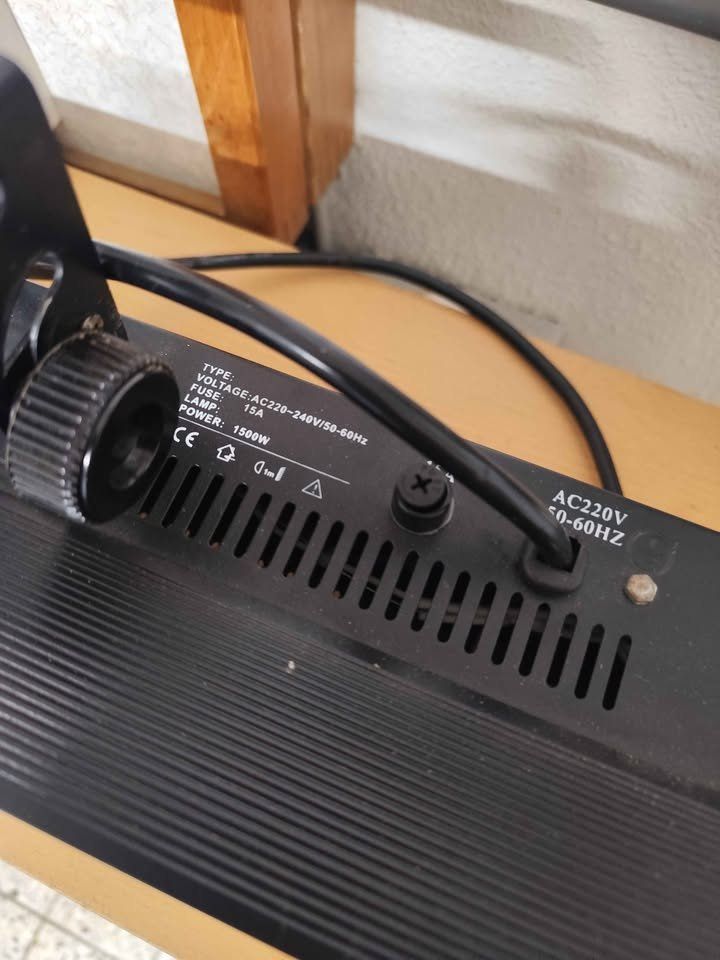 Lampade: Stroboskob Lichteffekt 1500 Watt – Usato da Brunnen venduto da Kaufrausch7 1