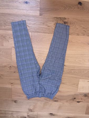 Hose Yessica C&A kariert grau Grösse 38 guter Zustand