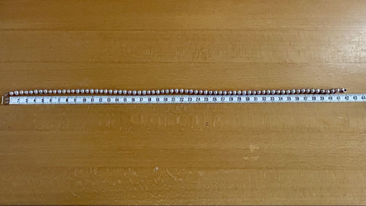Bucherer Catenine: Echtes Perlenhalsband, grau-rosé Zuchtperle – Nuovo (secondo la descrizione) da Lupsingen venduto da fabi11e 6