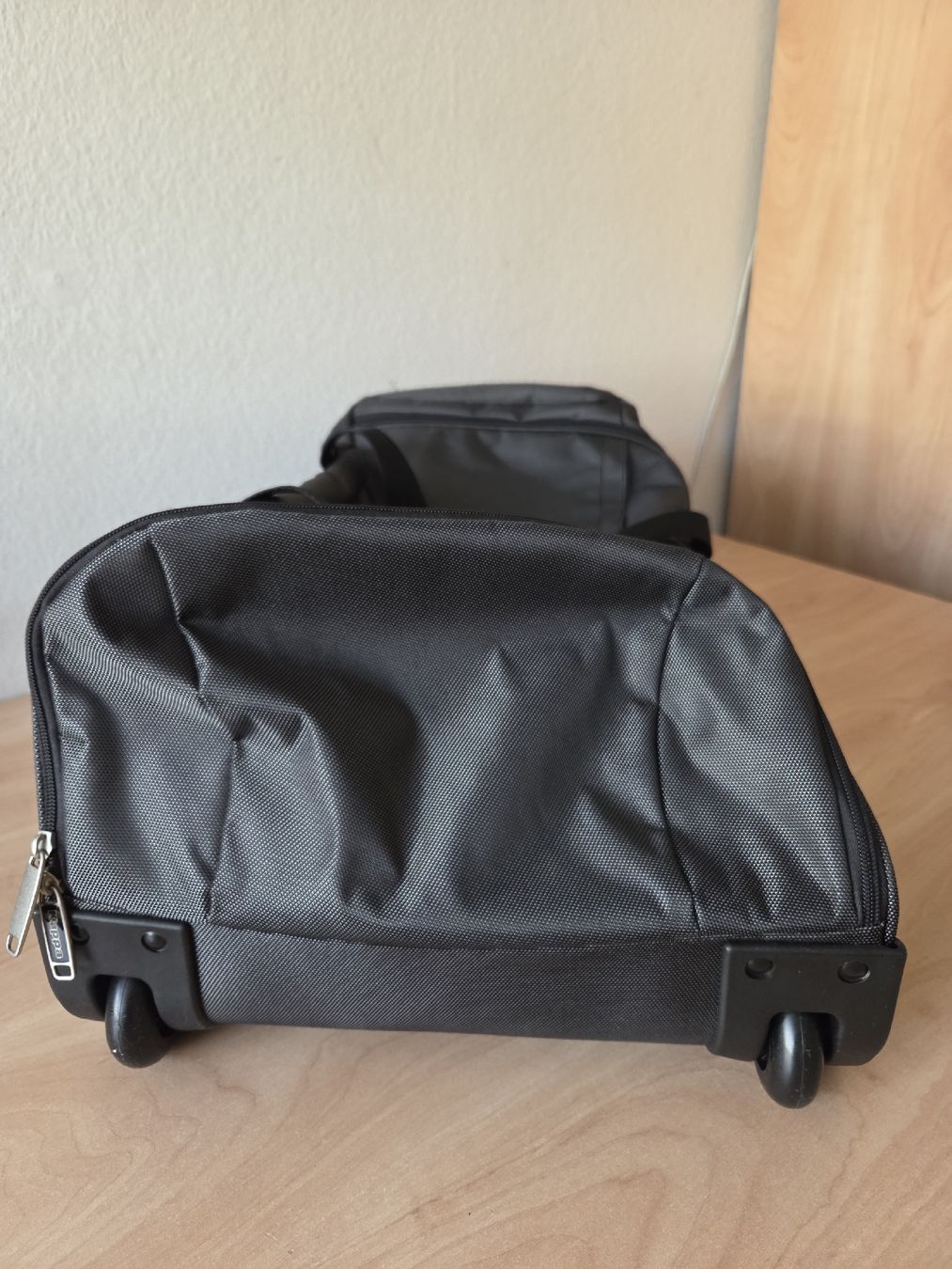 Kappa Borse: Kappa Grosse Reisetasche mit Rollen Neu – Nuovo (secondo la descrizione) da Winterthur venduto da katzen07 2