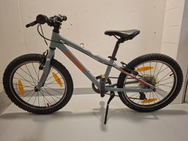 Kinder Fahrrad CUBE Acid 200 