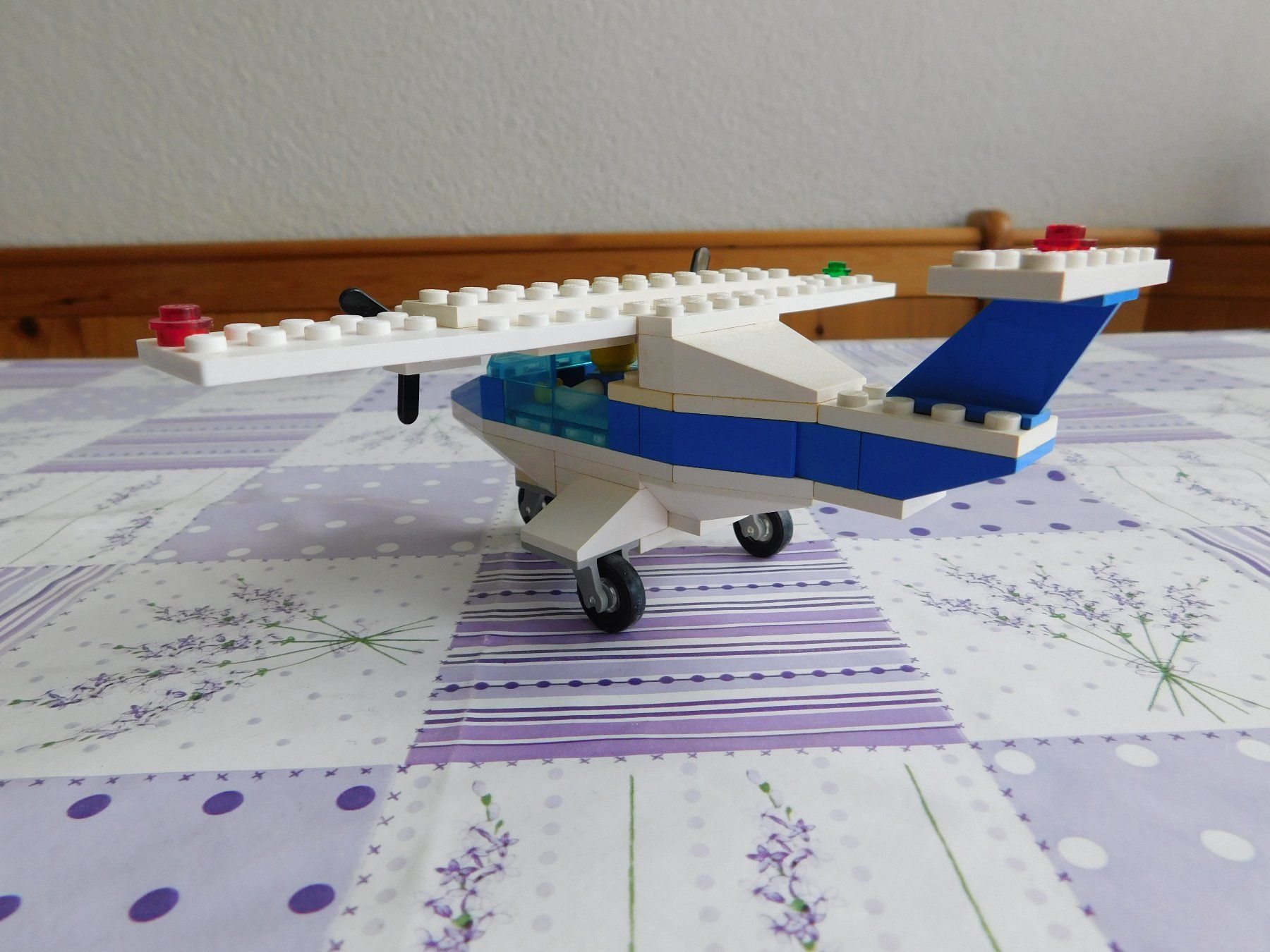 Lego Kit di costruzioni: Legoland Kleinflugzeug blau weiss. – Usato da Strengelbach venduto da Wedi73 8