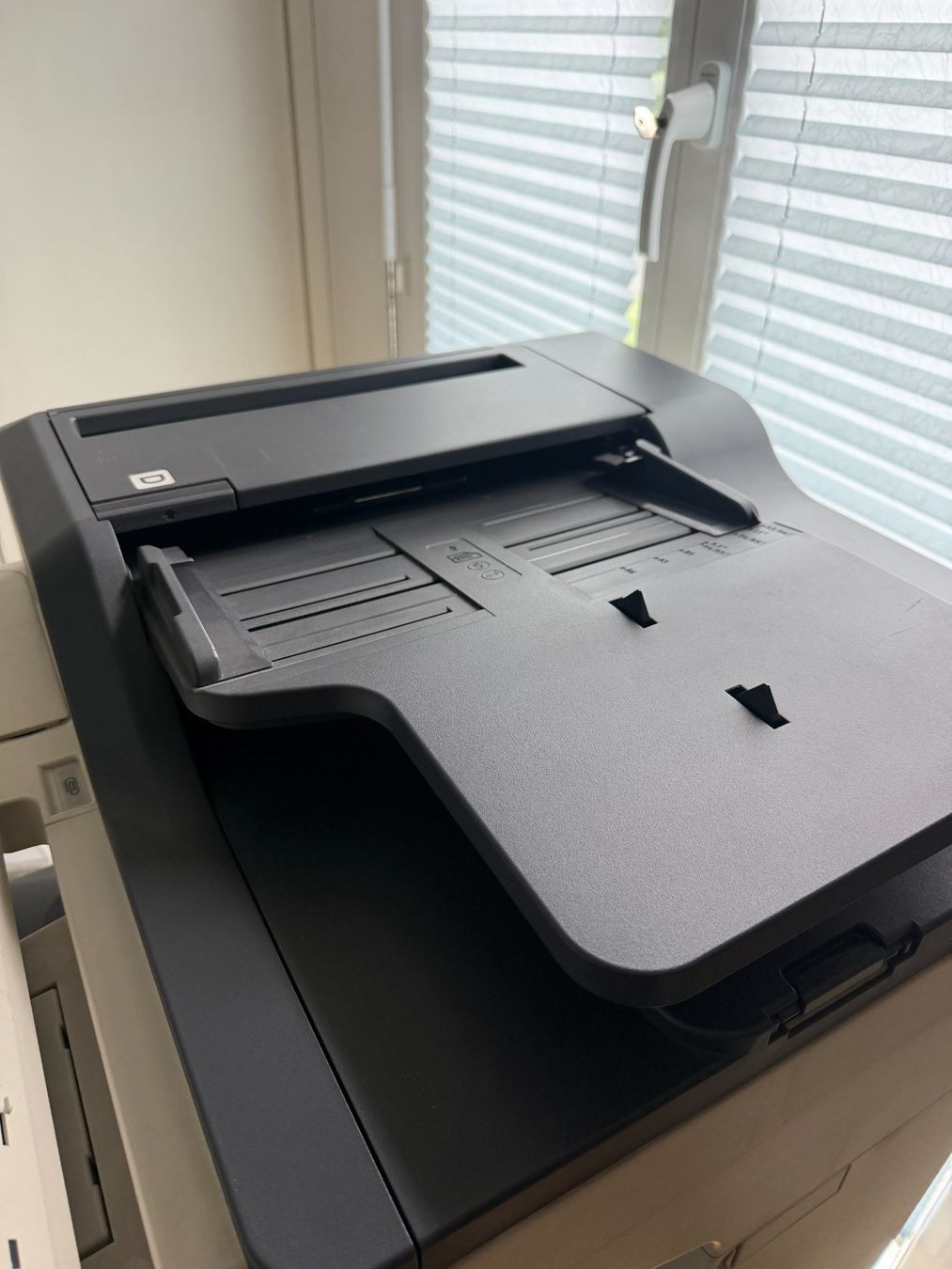 Stampanti: OKI ES8473 MFP Multifunktionsdrucker gebraucht</div> – Usato da Neuenhof venduto da SG030698 5