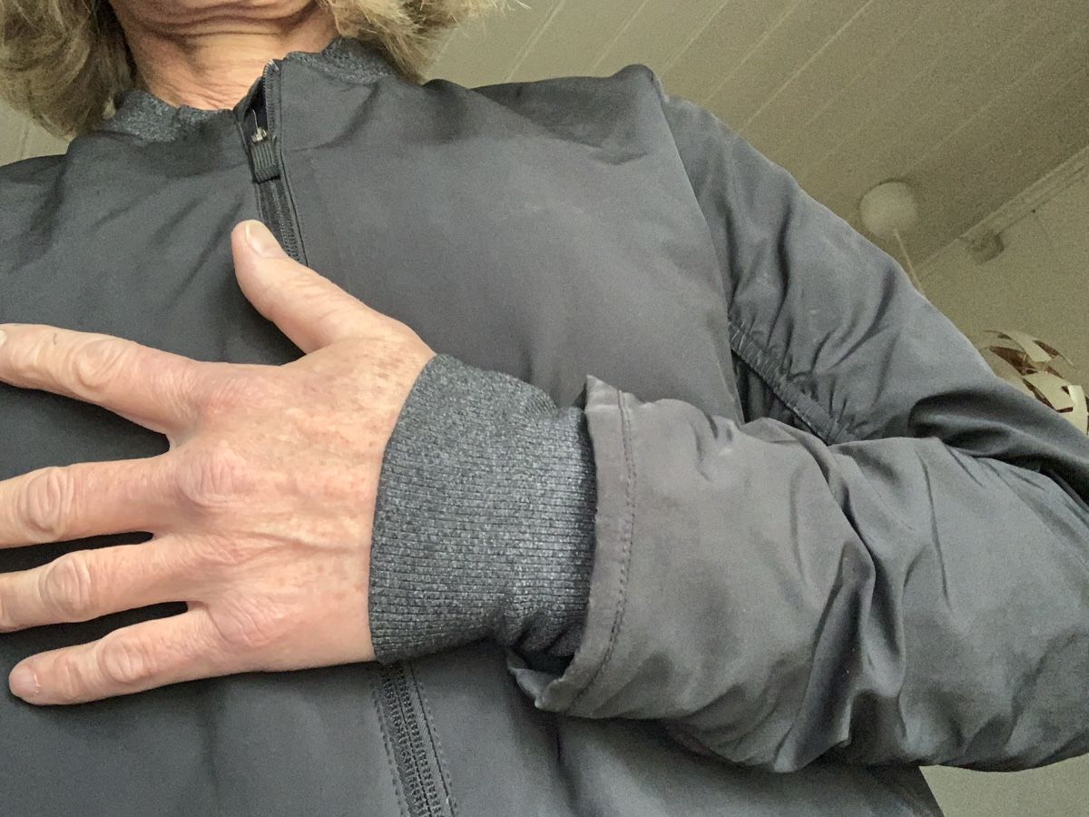 Nike Giacche: Bomberjacke wasserdicht Nike S – Usato da wallisellen venduto da kadoja 4